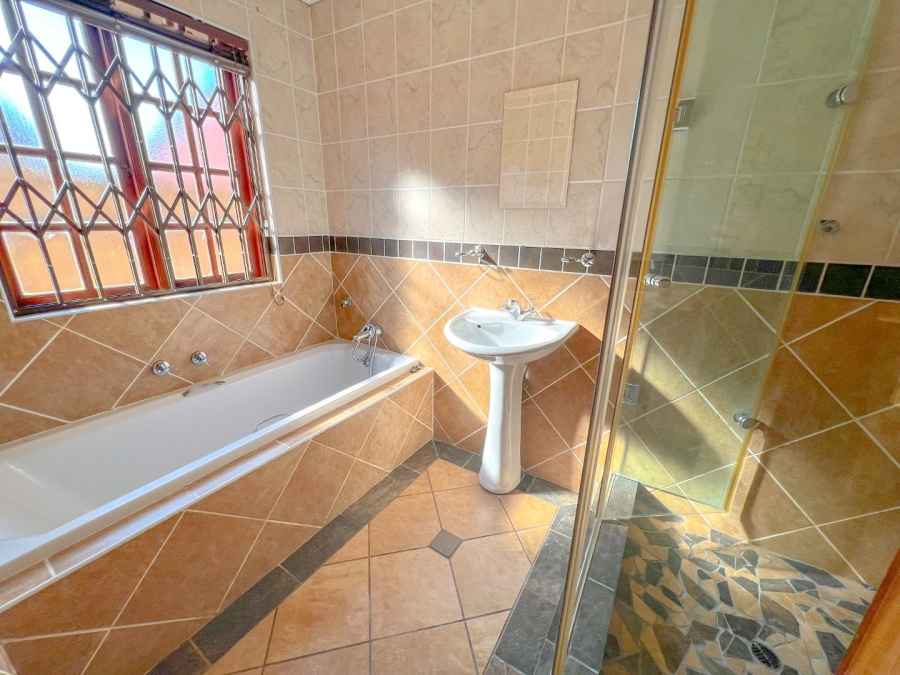 3 Bedroom Property for Sale in Vaalpark Free State